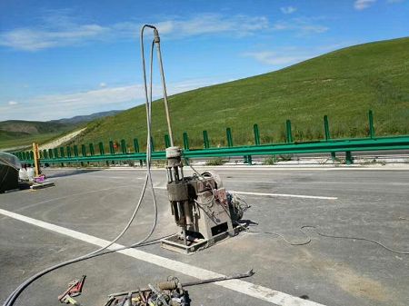 崖州公路地基基础注浆加固